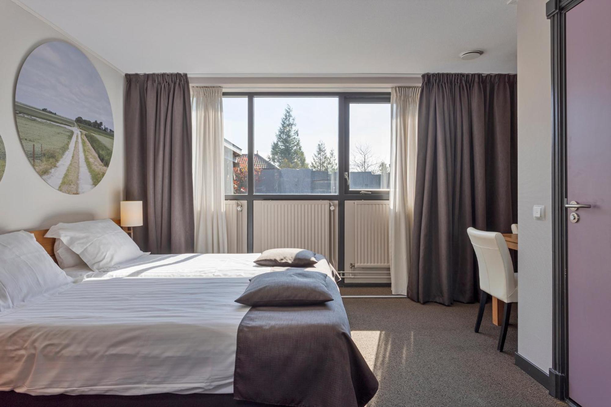 Hunzego Hotel Uithuizermeeden 外观 照片